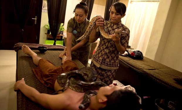 Noi da ga massage bang ran o Indonesia-Hinh-10