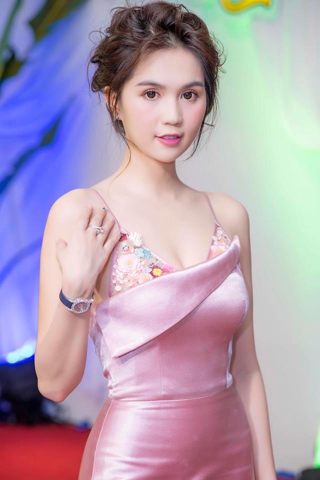 Bi xia xoi tuoi 30 chua lay chong, Ngoc Trinh: “Muon song nhu vay”-Hinh-2