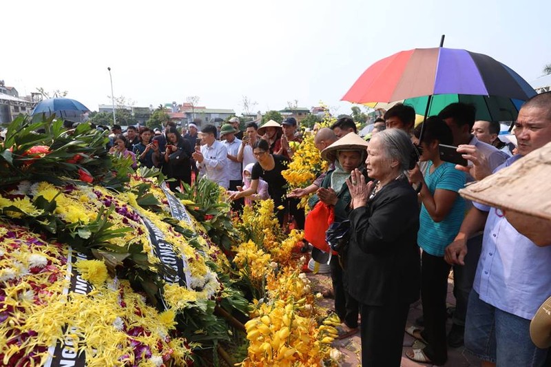 Anh: Nguoi dan que nha tiec thuong dong chi Do Muoi-Hinh-9