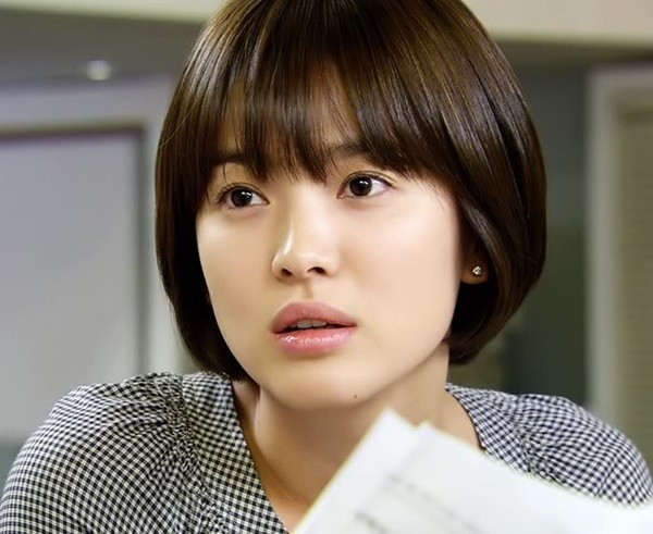 Nhung kieu toc tre trung va “hut hon” cua Song Hye Kyo-Hinh-5