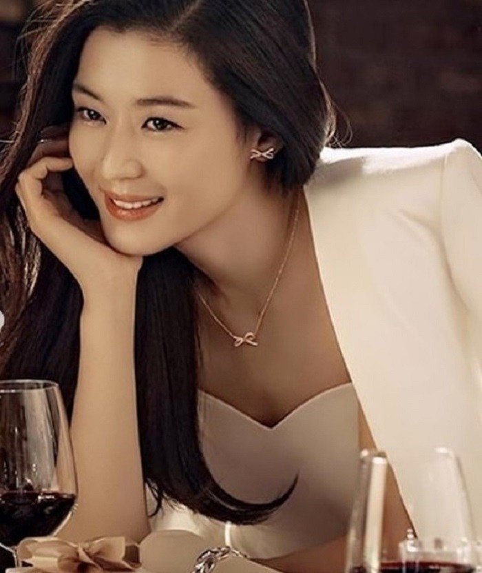 “Mo chanh” Jun Ji Hyun dep kho cuong o tuoi 37-Hinh-7