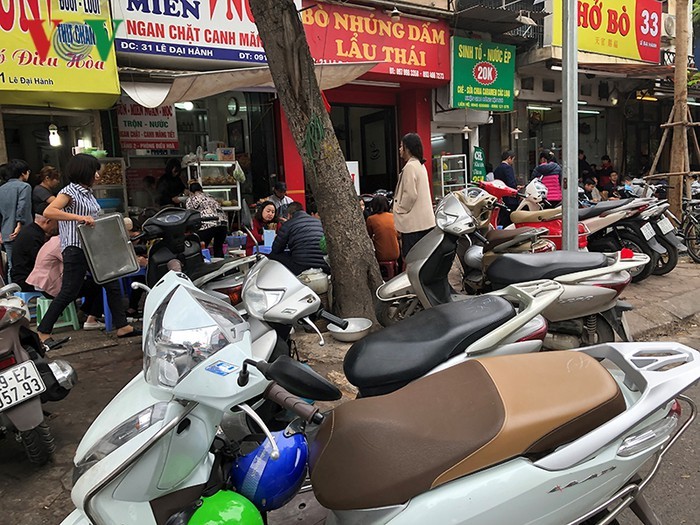 Het Tet, hang quan van lan chiem via he, long duong o Ha Noi-Hinh-9