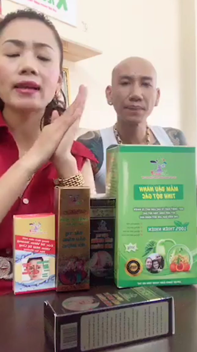 Quang cao thuoc khong giay phep, vo chong ca si Phu Le bi dieu tra-Hinh-2