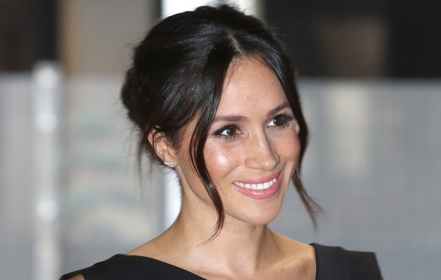 He lo bi kip cham soc da min mang cua Cong nuong Meghan Markle