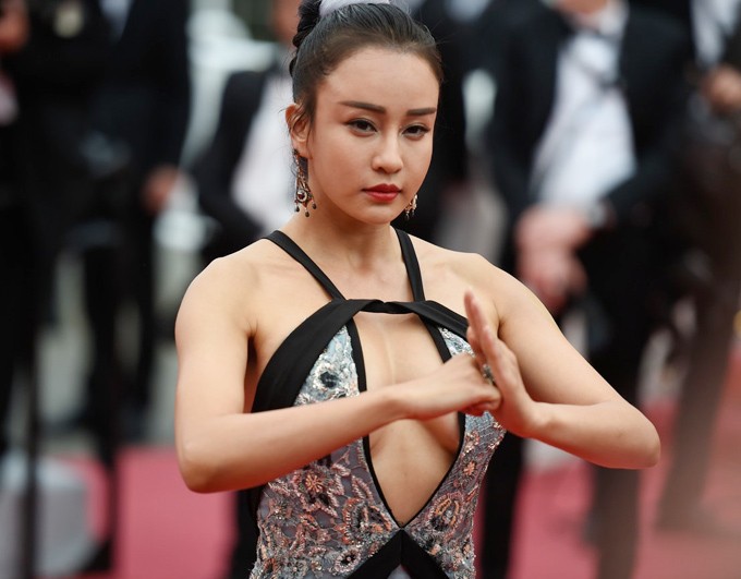 Ngan ngam loat tham hoa thoi trang o Cannes 2019-Hinh-2