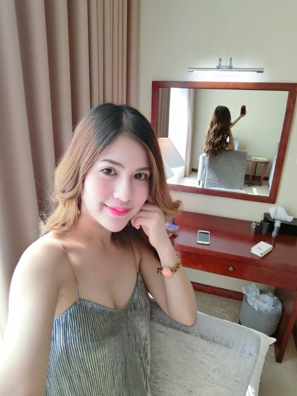 Soi gu thoi trang cuc goi cam cua vo hai Viet Anh vua ly hon-Hinh-3