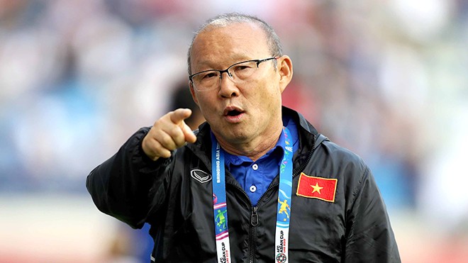 VFF xoay tien the nao de “troi chan” HLV Park Hang-seo truoc them SEAGames?