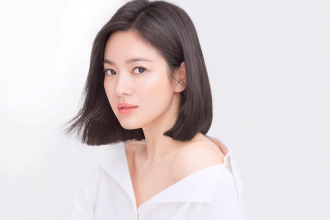 Song Hye Kyo thay doi phong cach trang diem sac sao hau ly hon-Hinh-8