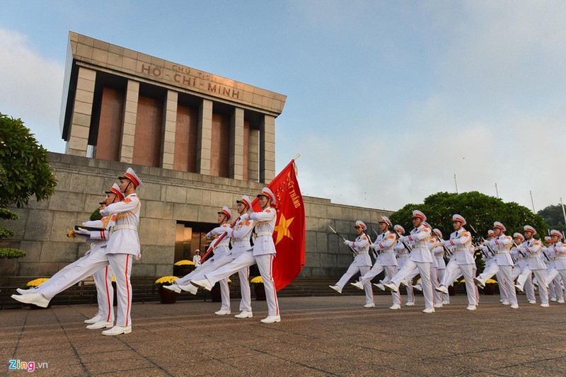 Nghi le thuong co o Lang Chu tich Ho Chi Minh-Hinh-8