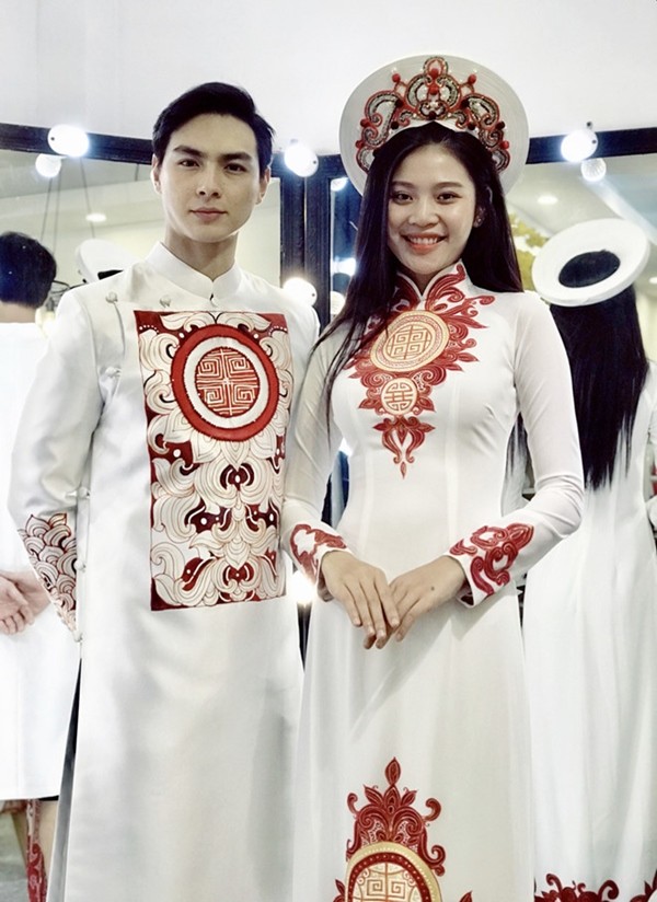 Nhung bo ao dai trang trong le an hoi sieu dep cua Dong Nhi va cac sao Viet-Hinh-11