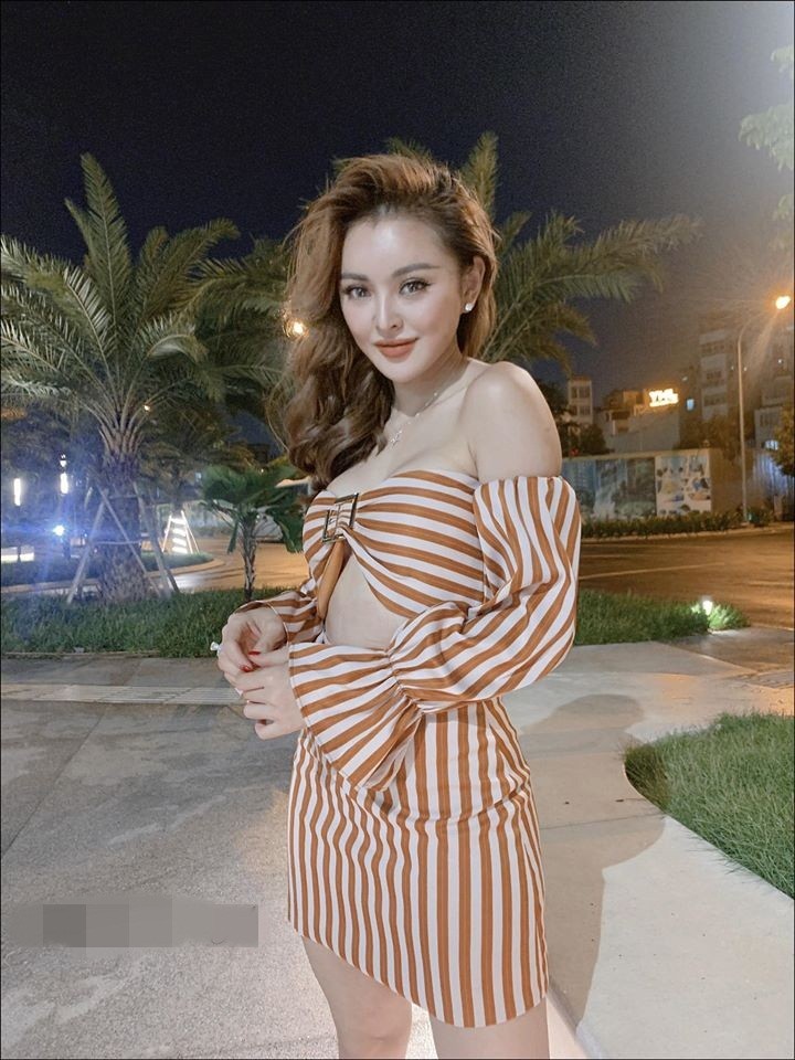 Hot girl Trang Nemo nghi lo 