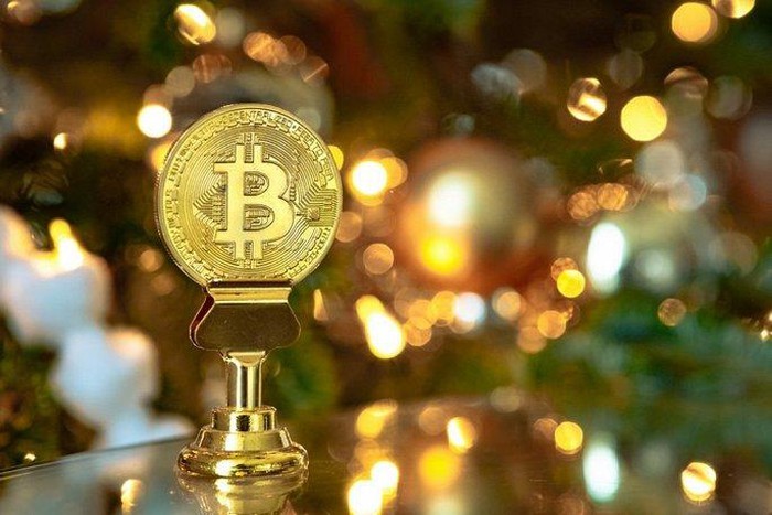 Giac mong tien ao sup do, Bitcoin giam gia tham hai