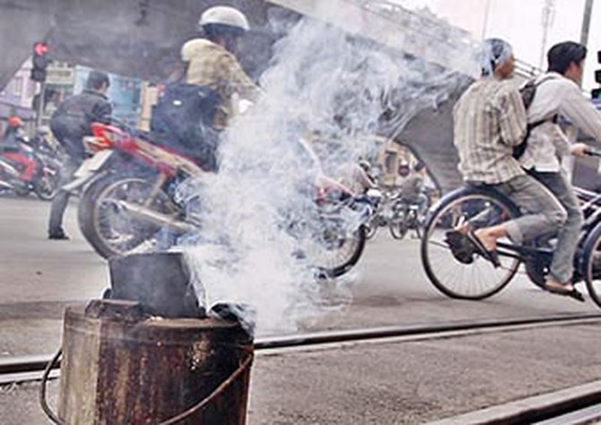 O nhiem khong khi nang o Ha Noi: Lo dien “hung thu” dau doc...-Hinh-8