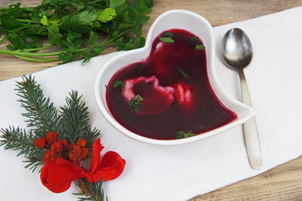 Thich thu voi mon sup borscht do doc dao trong ngay le Giang sinh cua Ba Lan-Hinh-3