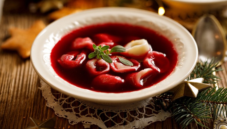 Thich thu voi mon sup borscht do doc dao trong ngay le Giang sinh cua Ba Lan-Hinh-6