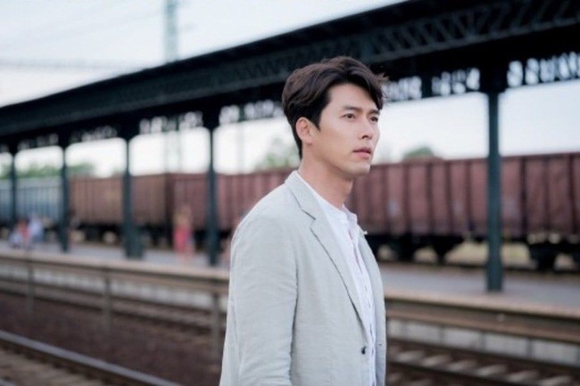 Hyun Bin, nam chinh “Ha canh noi anh” gay sot boi gu thoi trang dang cap-Hinh-10