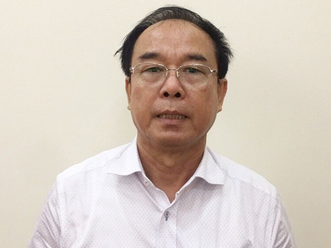 Tran Vinh Tuyen, Dinh La Thang va nhung quan chuc TP HCM vuong lao ly-Hinh-5