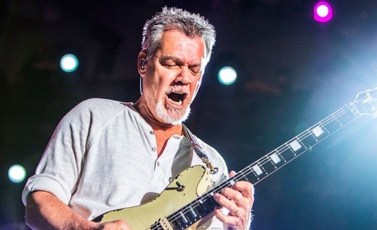 Eddie Van Halen qua doi vi ung thu vom hong: Cach phong benh ra sao?