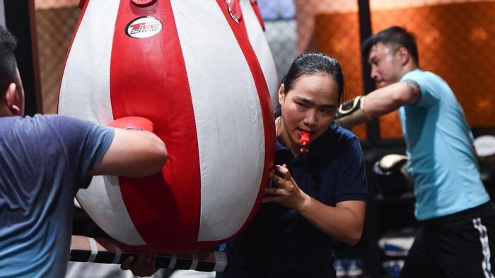 Nu trong tai boxing dau tien cua Viet Nam-Hinh-10