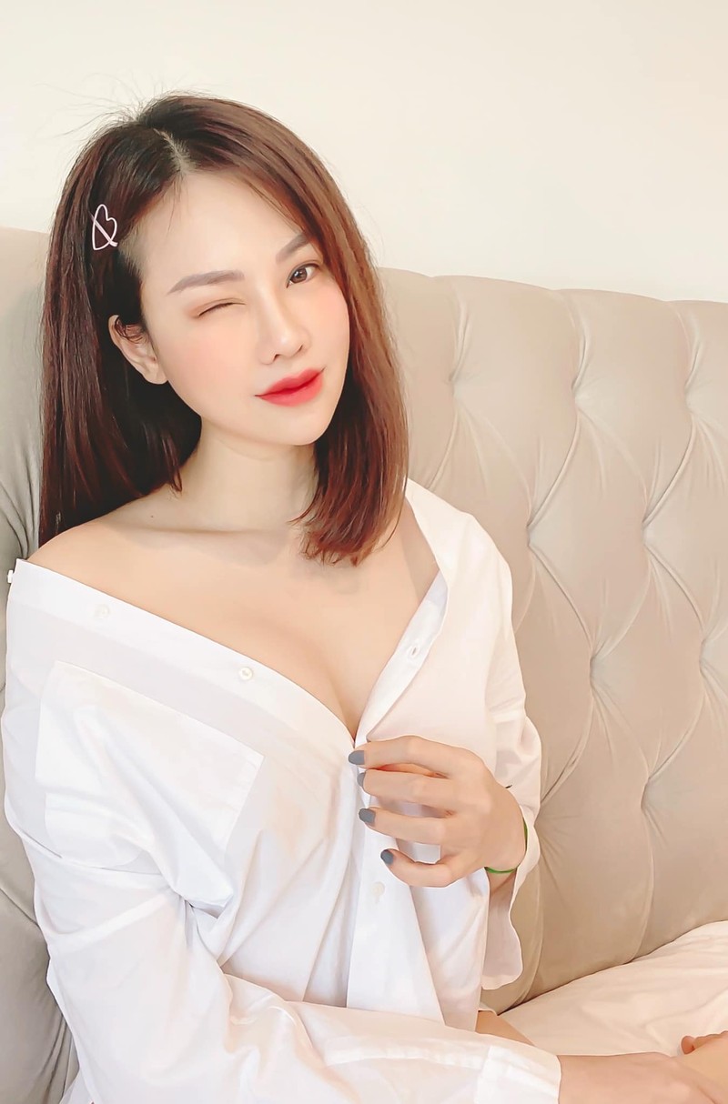 Ngam gu thoi trang goi cam cua con dau ty phu Hoang Kieu-Hinh-10