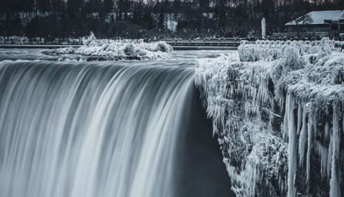 Ngam khung canh ngoan muc khi thac nuoc Niagara hung vi dong bang-Hinh-7