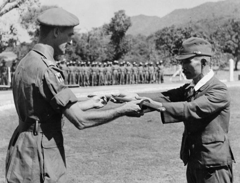 Hinh anh lich su Nhat dau hang Dong minh ngay 2/9/1945-Hinh-6