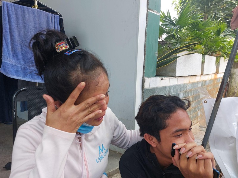 Tan mong doi doi o Campuchia: Nuoc mat ngay ve