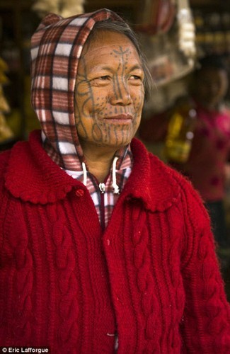 Phong tuc xam mat ky la cua bo toc o Myanmar-Hinh-8