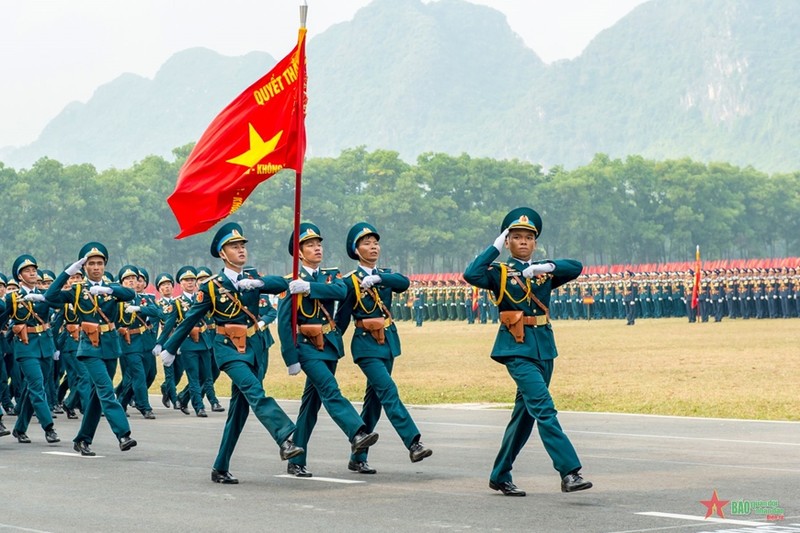 Quan chung Phong khong-Khong quan 60 nam xay dung, chien dau va truong thanh-Hinh-13