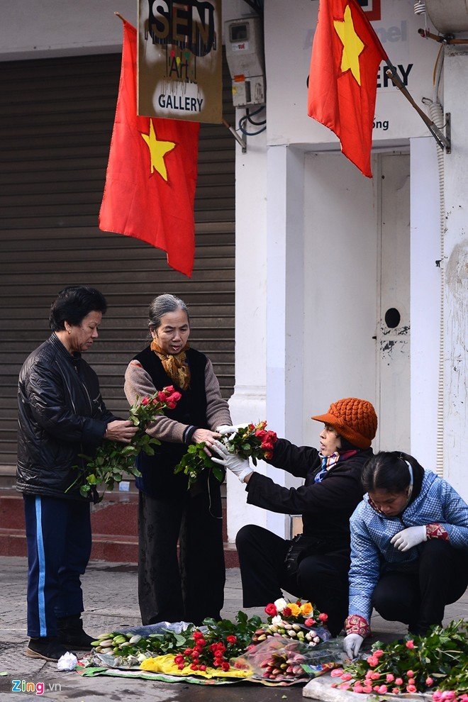 Ha Noi vang ve la thuong trong ngay dau nam moi 2015-Hinh-8