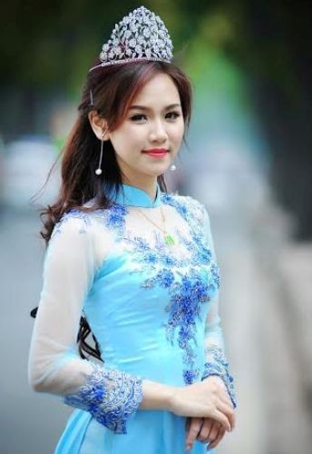 Nu sinh truong Bao xinh dep uoc thanh BTV noi tieng-Hinh-9