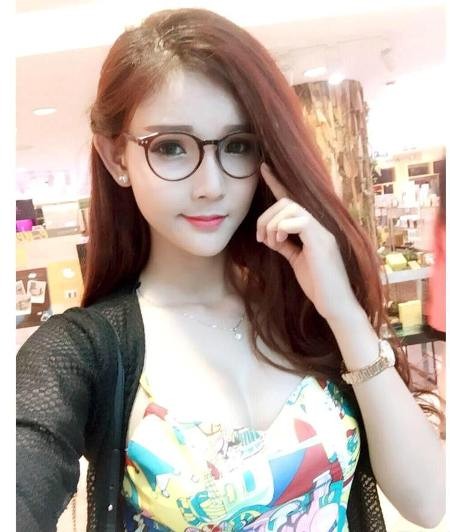 Hot girl Dong Thap cao 1,76m, mo tro thanh nguoi mau-Hinh-6