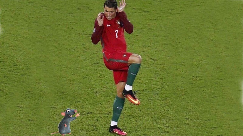 Dan mang che anh khoanh khac so hai cua Cristiano Ronaldo-Hinh-8