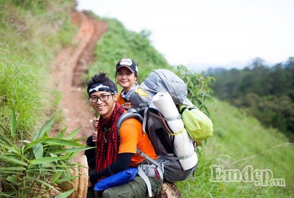 Theo chan 9X kham pha cung duong trek dep nhat Viet Nam-Hinh-10