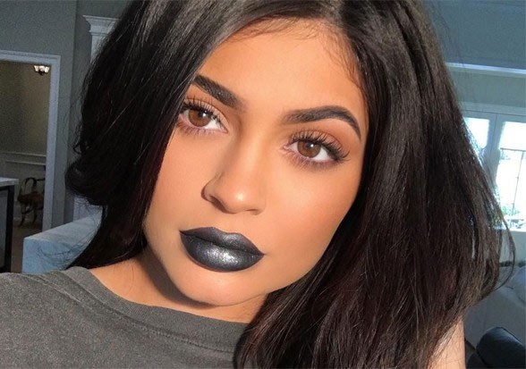 Mau tre Kylie Jenner lo anh mat moc day tan nhang-Hinh-7