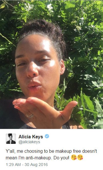 Alicia Keys bi chi trich vi de mat moc du su kien-Hinh-2