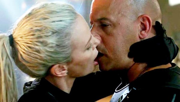 Nu hon cua Vin Diesel - Charlize Theron khien trailer Fast 8 dat ky luc