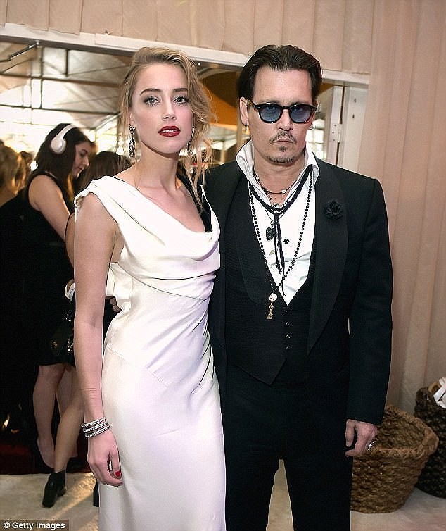 Amber Heard tinh chuyen ket hon ngay sau khi ly hon Johnny Depp-Hinh-5