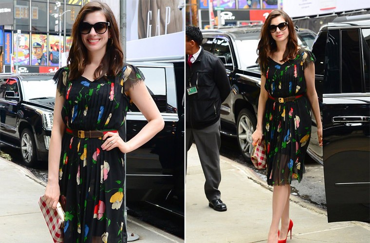 Anne Hathaway mac vay cho troi gia re van xinh-Hinh-3