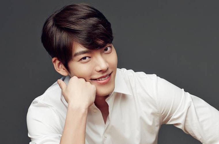 Chan dung dien vien Kim Woo Bin moi phat hien ung thu-Hinh-8