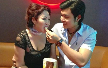 Vu Hoang Viet chia tay tinh gia Yvonne Thuy Hoang sau 5 nam hen ho-Hinh-2