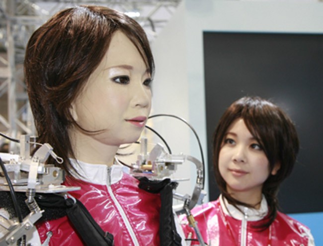 Du doan soc Den nam 2050 con nguoi se cuoi robot-Hinh-4