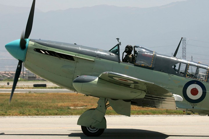 Can canh tiem kich san ngam Fairey Firefly day uy luc-Hinh-8