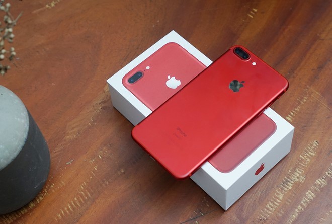 iPhone 7 mau do khong hut khach tai Viet Nam