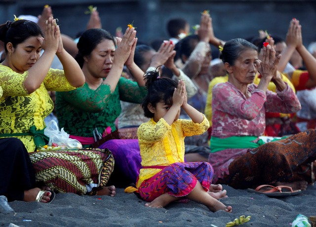 Bali hoi hop cho nui lua phun trao