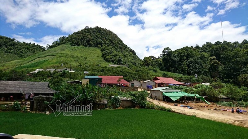 Lanh gay cung duong doc dao xuyen 