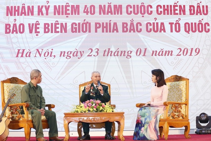 Nhac si tai hoa 'chep su' chien tranh bien gioi Vi Xuyen-Hinh-4