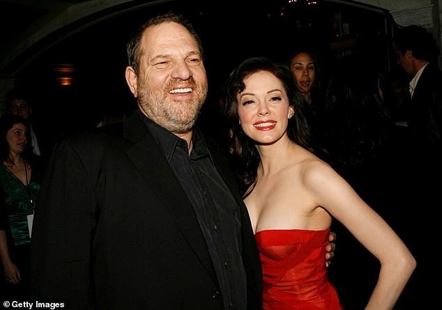 Harvey Weinstein boi thuong 44 trieu USD trong vu be boi quay roi tinh duc-Hinh-2