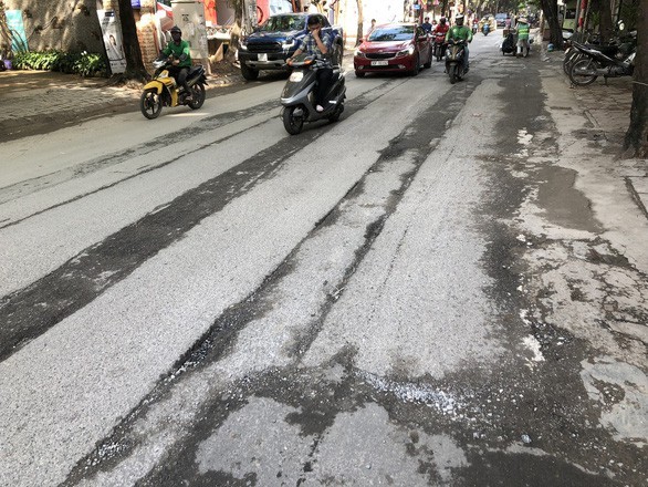 'Con duong dau kho' o Ha Noi vi dao len lap xuong