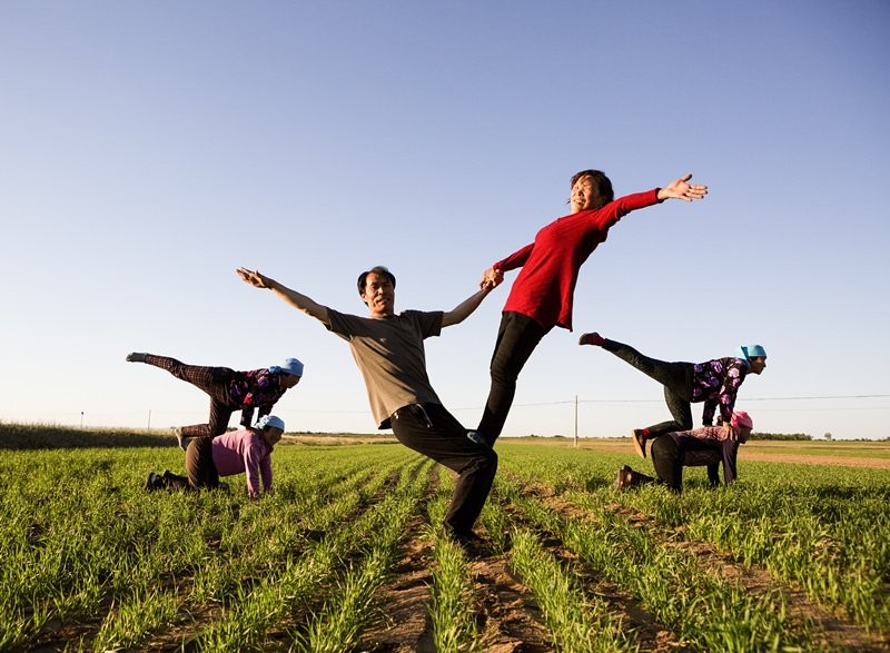 Ky la ngoi lang yoga o Trung Quoc, noi nguoi dan cuc tho